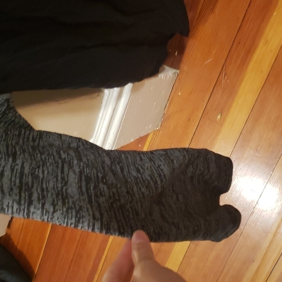 Express Raglan Tee - Picture 2 of 5